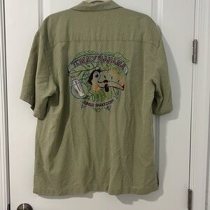 VTG Tommy Bahama Silk Jungle Shakedown Toucan Cigar Cocktail Shaker Camp Shirt